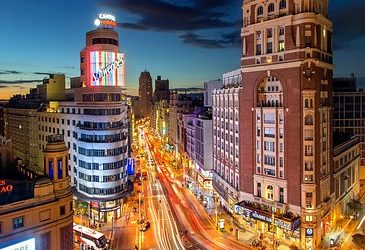 VIAJANDO POR MADRID